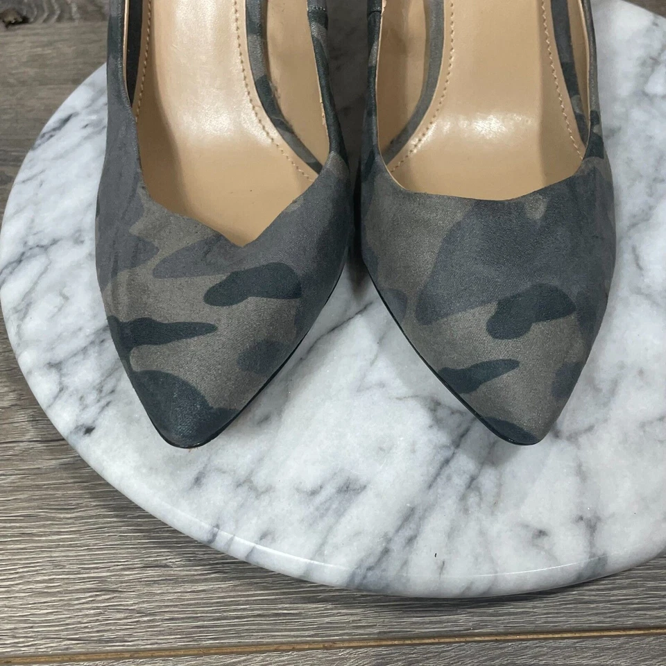 G.I.L.I. Heels Womens 9.5 M Gray Slip On Camo Classic Pumps Faux Leather Comfort - Image 2 of 4