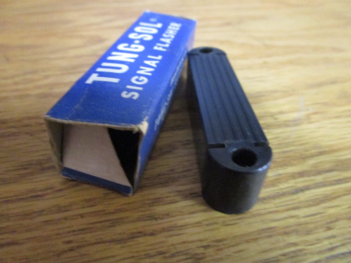 NOS Tung-Sol 632 Hand Brake Flasher, 1953 1954 Chrysler NOS Tung-Sol 632 Hand Brake Flasher, 1953 1954 Chrysler