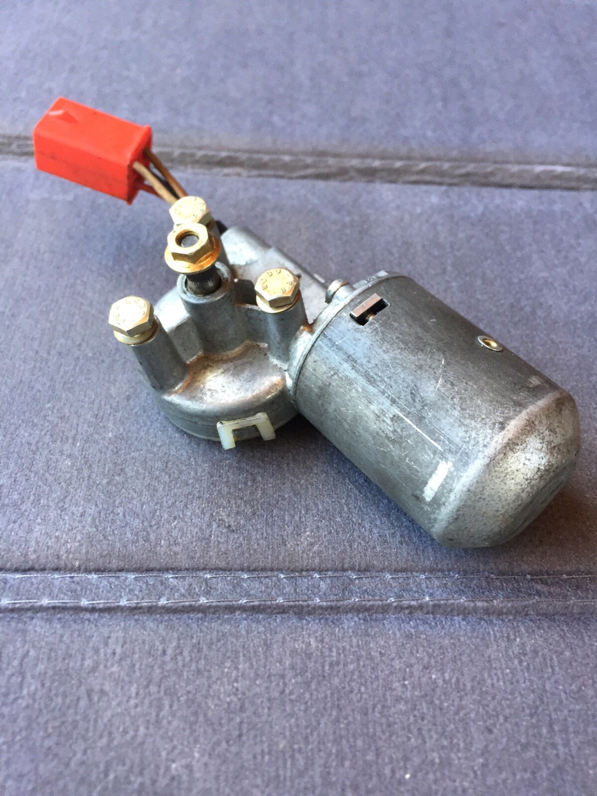 PORSCHE 944 951 turbo 924S REAR HATCH RELEASE MOTOR OEM 944.624.024.00