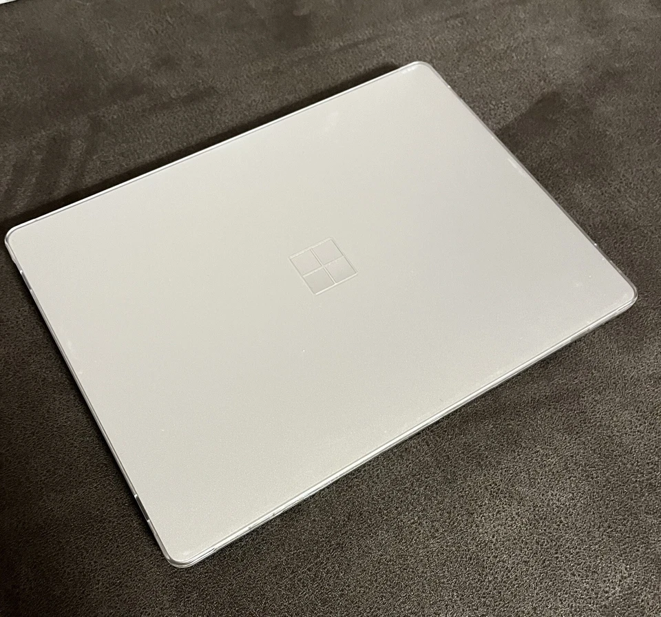 Microsoft Surface Laptop Go • 10th Gen i5 Prozessor • 128 GB • 8 GB RAM Platinum - Bild 4 von 4
