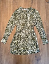 Zara Women’s Dress. Size S. Color Off White, White, Green. NWT