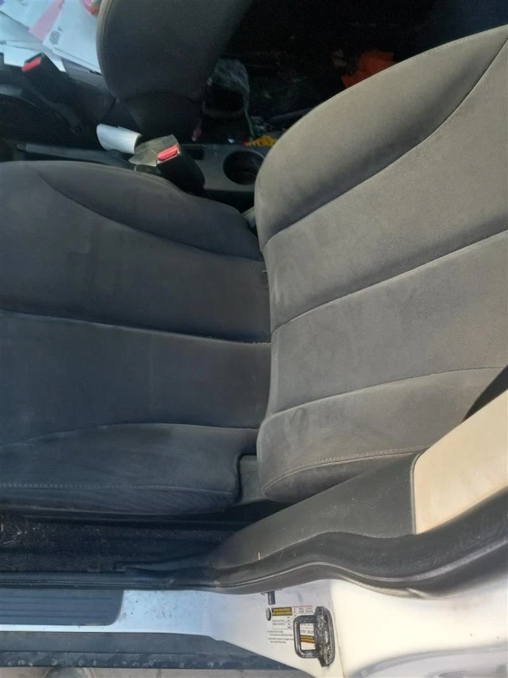 2009 Nissan Versa Automatic Transmission Assembly 1.8L OEM 77K Miles Clean - Image 2 of 4