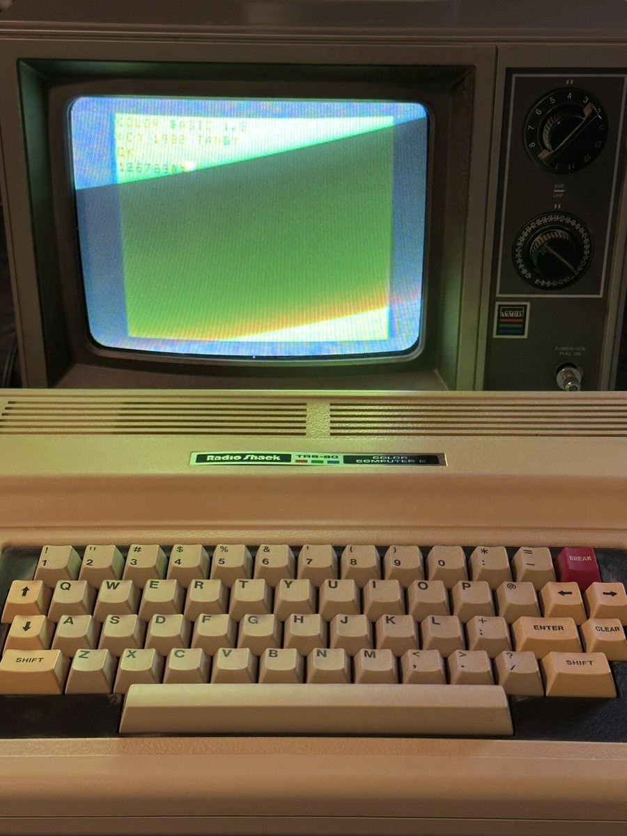 Radio Shack TRS-80 Color Computer 2 Model 26-3134 W/ Pamplets