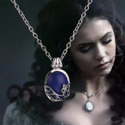 Halskette Vampire Diaries ''Blue Katherine ''sehr schön und beliebt(S3/S4/K2)