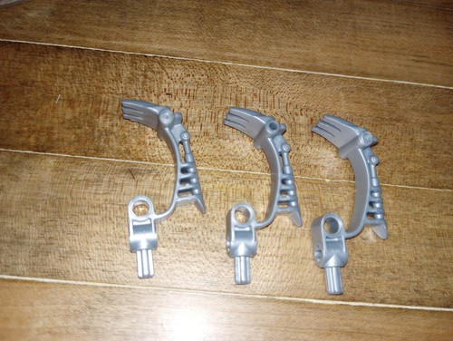 Three Bionicle Barraki Mandible Claw Genuine Lego 57554 retired piece, WYSIWYG - Picture 4 of 12