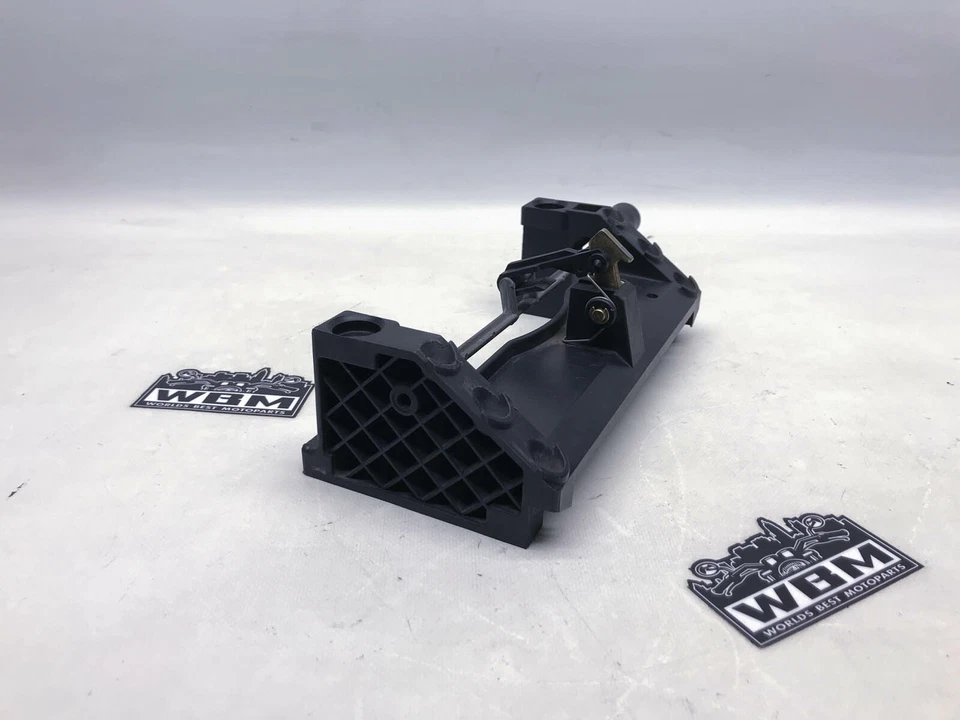 BMW R850R R850 R (2) 95' Seat catch latch asiento bloqueo mango soporte  Foto 3 de 4