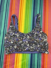 Lululemon Align  Bra Light Support, A/B Cup Size 4 Reversible H52