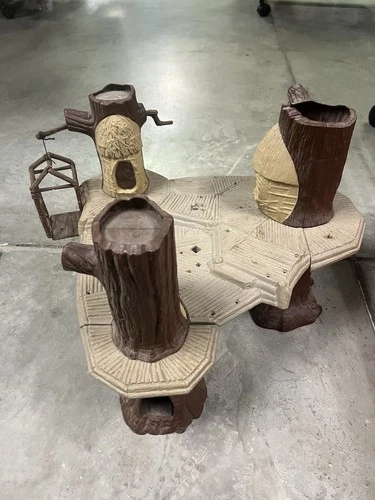 Kenner Ewok Village Playset 1983 Return of the Jedi Collectible Base