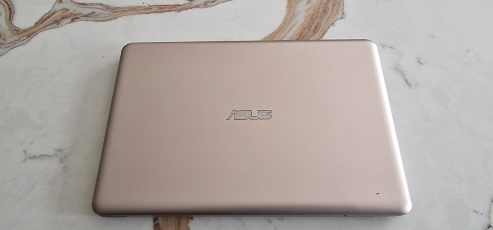 Asus E200HA 11.6 Laptop - Image 4 of 4