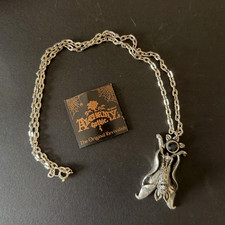 SANGIUINARY SLEEP pendant ALCHEMY GOTHIC