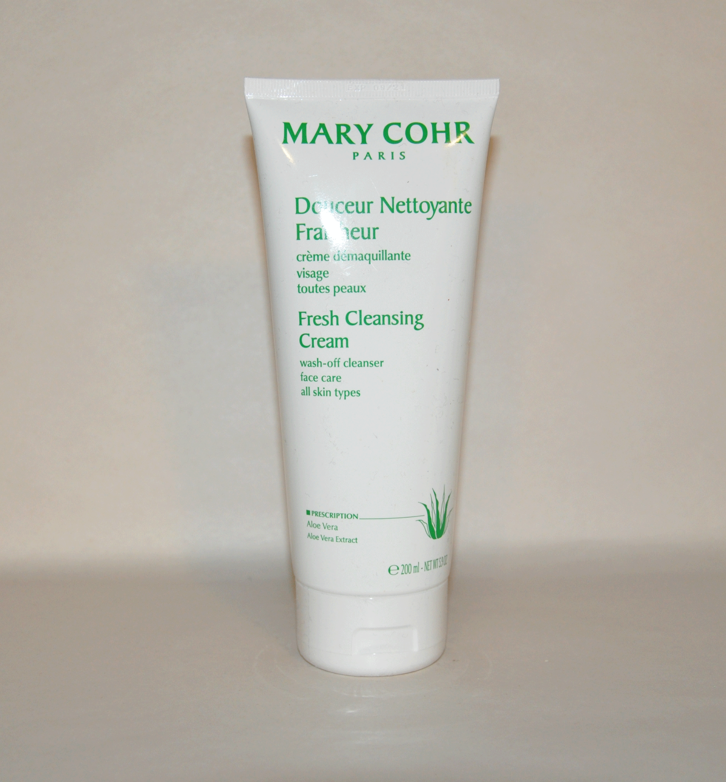 Mary Cohr Fresh Cleansing Cream 200ml/5.9oz. (06/2024) Salon Size