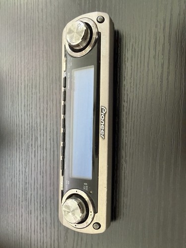 Pioneer DEH-P8600MP Faceplate Only. May fit Premier DEH-P860MP