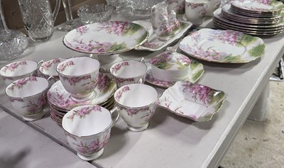 Royal Albert bone china blossom rose 40 piece set