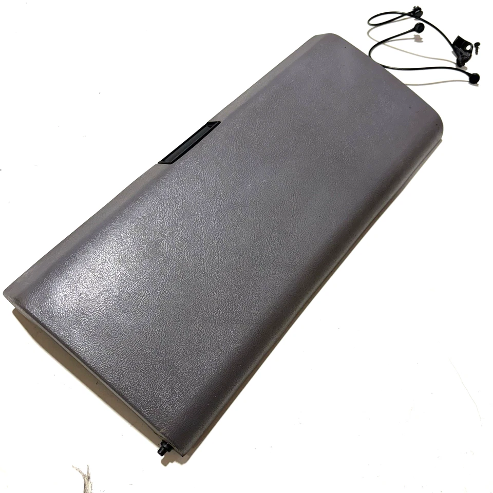 Chevrolet (GMC) C/K 1500 1988-1994 guantera con soporte (C2500, K3500) Foto 4 de 4