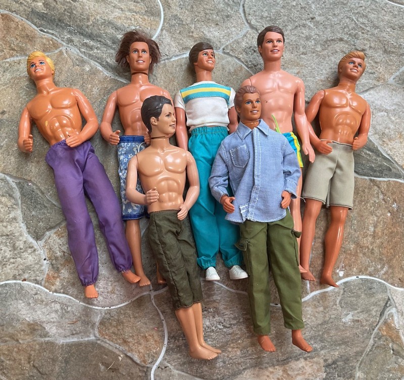 Vintage Lot of 7 Mattel ‘70s & 80s Ken Dolls, Mod, Sun & more