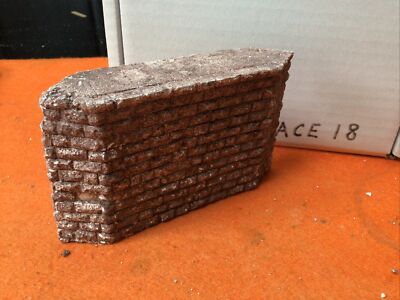 Stone Style Bridge Support Pier - OO Scale HO Scale 75 MM Tall (ACE 18)