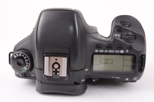 Canon EOS 7D 18MP Digital SLR Camera Body Shutter Count 21,000 #T-09194 - Picture 7 of 8