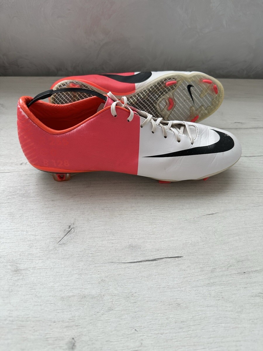 Nike Mercurial Vapor VIII FG White Red Carbon Football