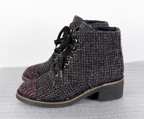 Chanel CC Logo Multicolor Tweed Cap Toe Combat Ankle Boots Size 40C - Picture 9 of 18