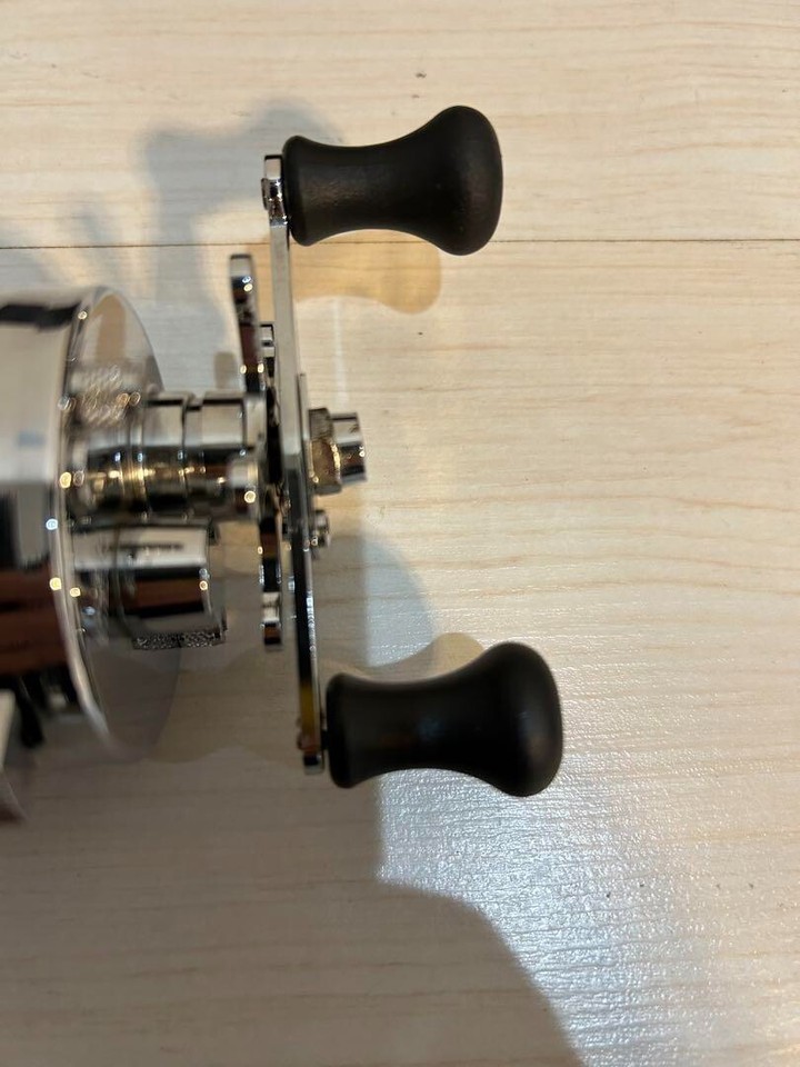 Moulinet De Pêche Abu Garcia Ambassadeur 1500C IAR Chrome - état Quasi Neuf (near Mint)