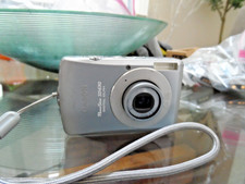 CANON SD 630 DIGITAL ELPH COMPACT CAMERA BODY ONLY 6.0 MEGAPIXELS