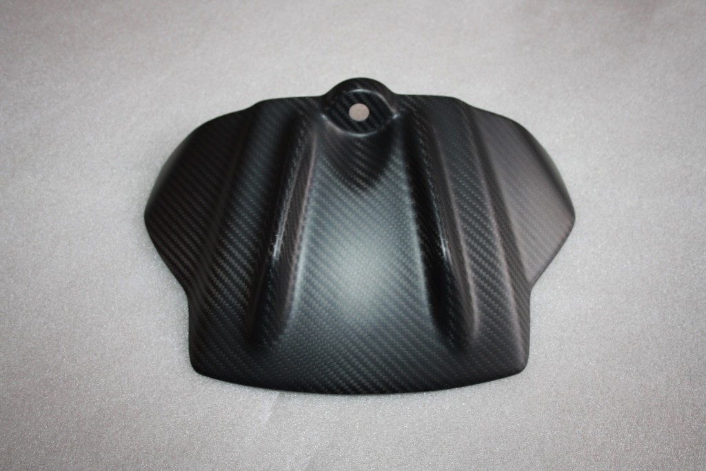 Écope de réservoir Aprilia RSV4 Tuono V4 carbone mat pour modèles 2009 à 2014