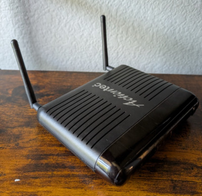 Actiontec GT784WN 4 Port 10/100 Wireless N Router and DSL modem