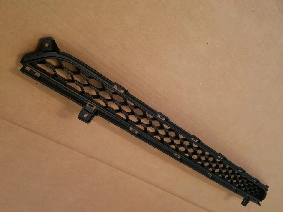 For 2011-2013 Front Textured Gray Bumper Grille Plastic Kia Sorento KI1036106 - Image 3 of 4