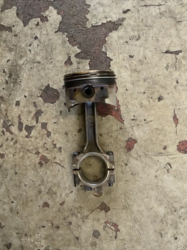 Mitsubishi GTO 3000GT N/A Single Engine Piston - Picture 2 of 5
