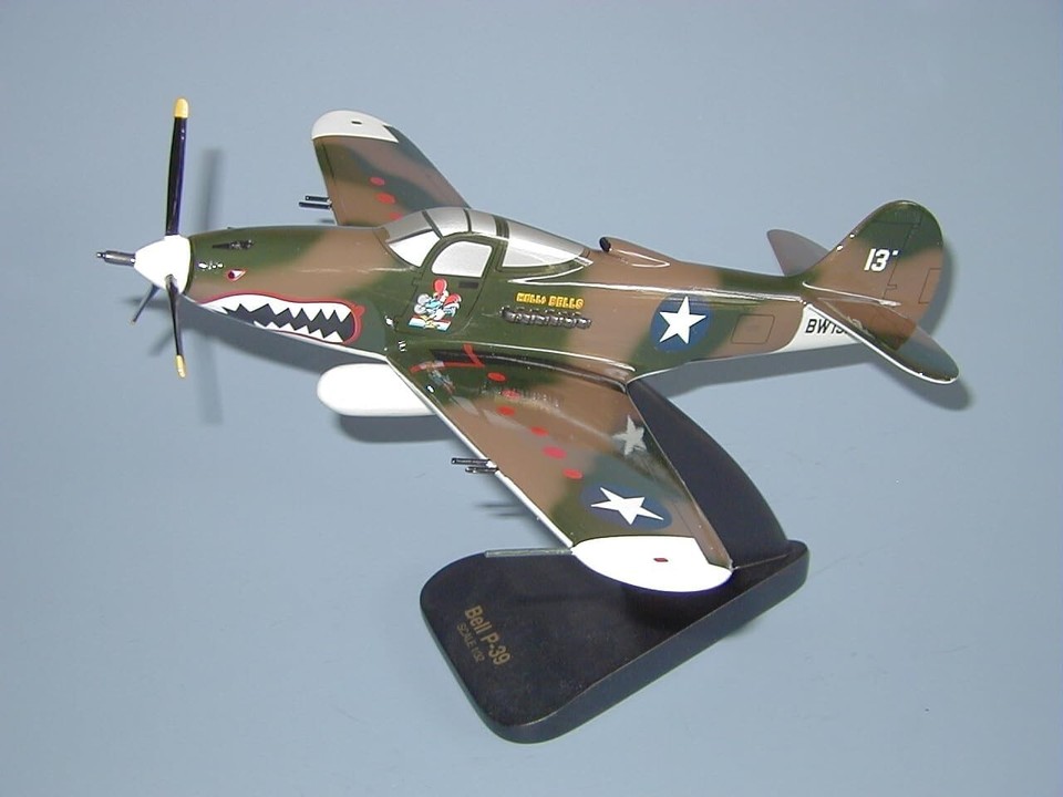 USAAF Bell P-39 Airacobra Fighter Desk Top Display WW2 Model 1/32 SC