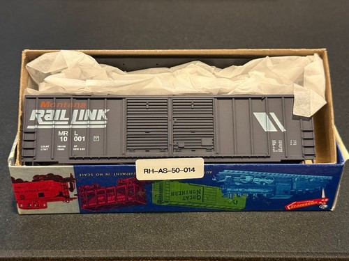Roundhouse MDC HO 50' FMC Box Car Montana Rail Link #10001 sin montar | Zustand: New