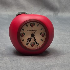 Howard Miller Y2k Vintage Red Apple Desk Clock 645-453 Fruit Decor