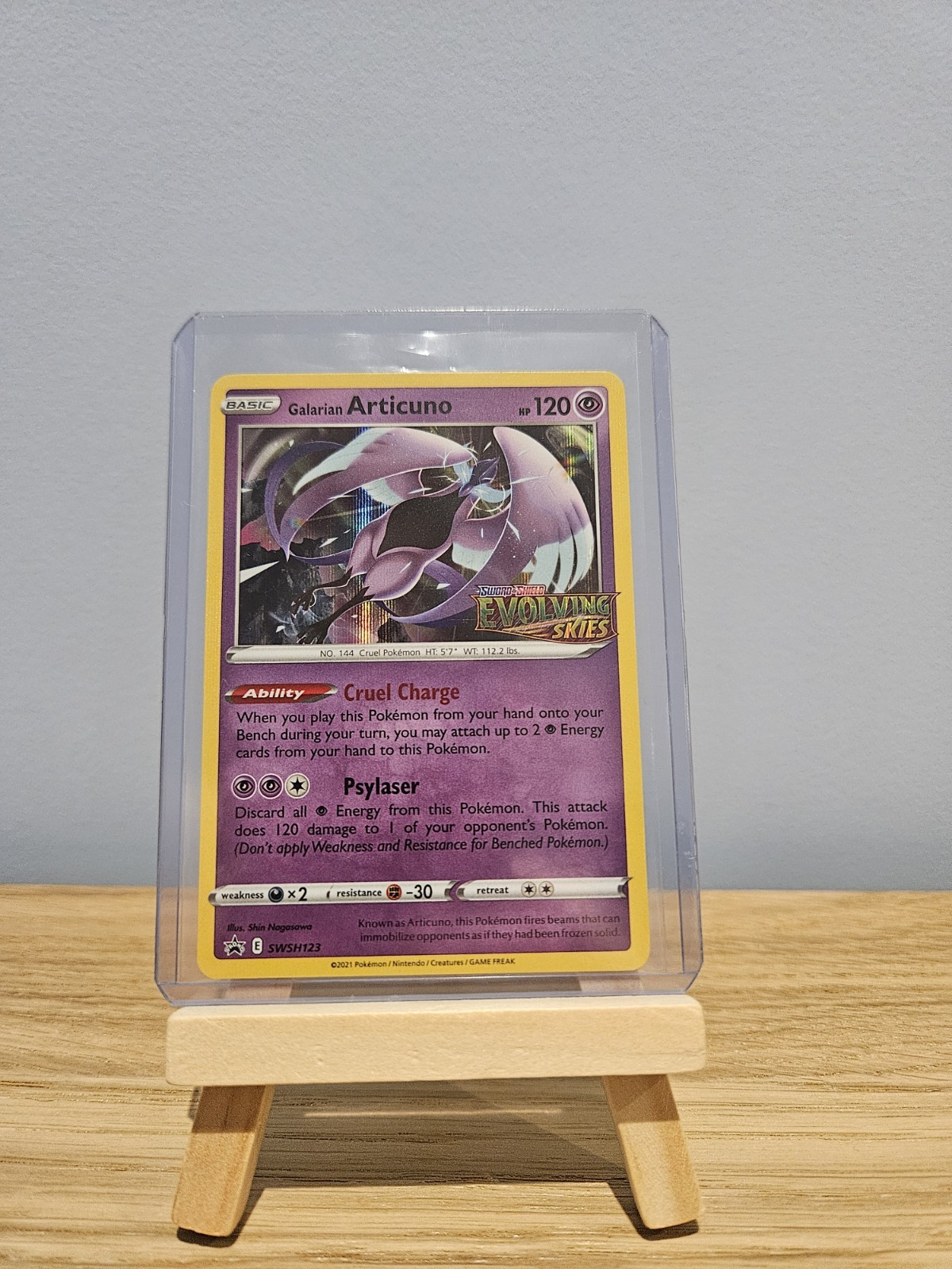 Pokemon TCG Evolving Skies Galarian Articuno SWSH123 Stamped Promo Mint