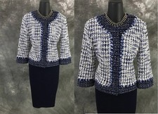 BEAUTIFUL St John knit blue white multi jacket skirt suit size 8