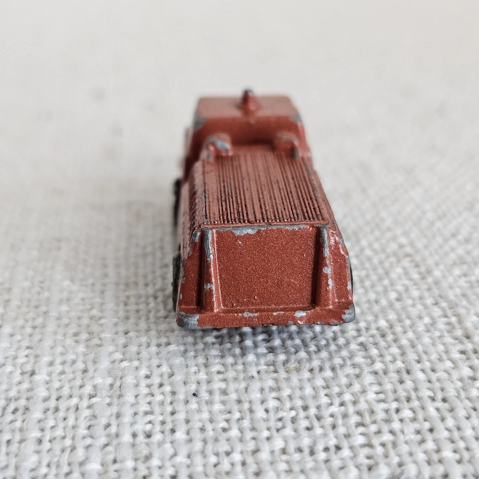 Camión de Bomberos Vintage Metal Fundido Juguete Rojo 2" Hecho en Singapur  Foto 4 de 4