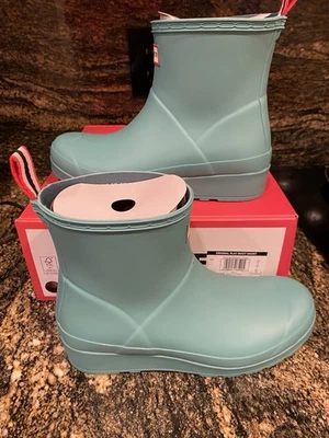 NEW Womens Hunter Original Short Play Boots, size 8 shoes SEE NOTE