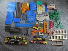 Thomas Friends Tomy Train Lot 130 Tracks Engines Bridges Stations Railway 90s