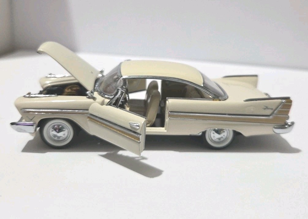 Franklin Mint 1957 Plymouth Fury 1:24 Diecast Car White B11E027 | eBay