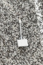 Apple Lightning to Digital AV Adapter