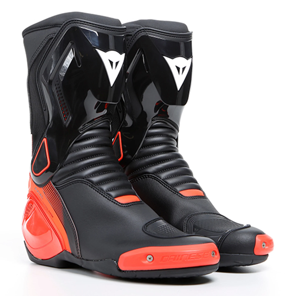 Dainese NEXUS2 ᗷOOTՏ バイク ブーツ US7 EU39 Dainese Nexus 2 Motorcycle Boots - Black/Flo Red | eBay