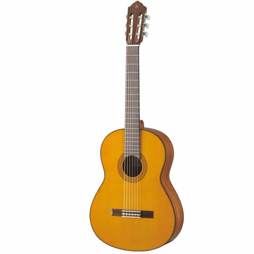 Yamaha CG142C Cedar Top Classical Guitar