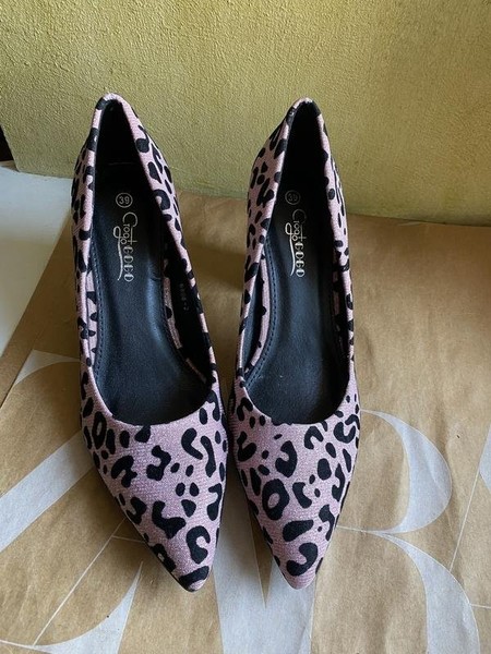 Women GOGO TALES Heels Pink 39