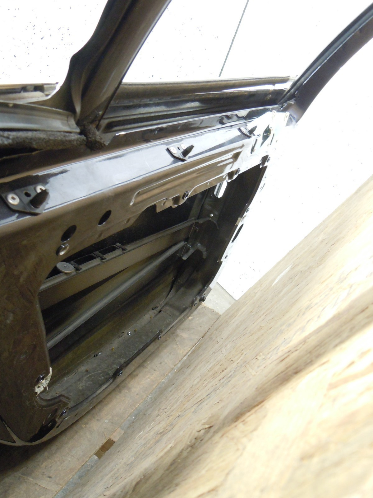2006 06 Bentley Continental Flying Spur Rear Door Shell Driver Left OEM LR5W