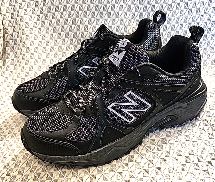 New Balance 481v3 Mens Sz 7 D Black All Terrain Trail Sneakers