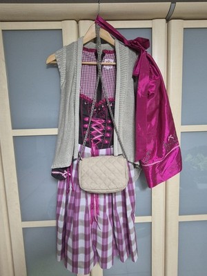 Wunderschönes Dirndl von Spieth & Wensky mit Bluse, Weste und Tasche