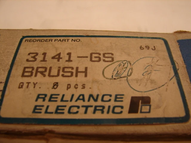 RELIANCE 3141-GS BRUSHES (BOX OF 6) ***NIB*** - Image 2 of 2