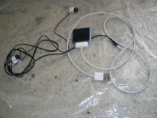 APPLE IPOD WITH CHARGER AND EARBUDS SU148 