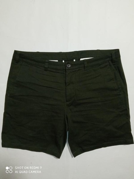 Men ARKET Shorts Khaki 38 / XL / 52