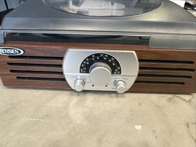 Jensen 3 Speed Turntable With AM/FM Stereo Radio Model JTA-222