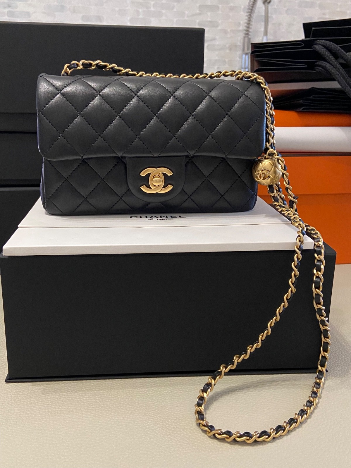Chanel Classic Mini Flap Bag with adjustable strap, Gold hardware,